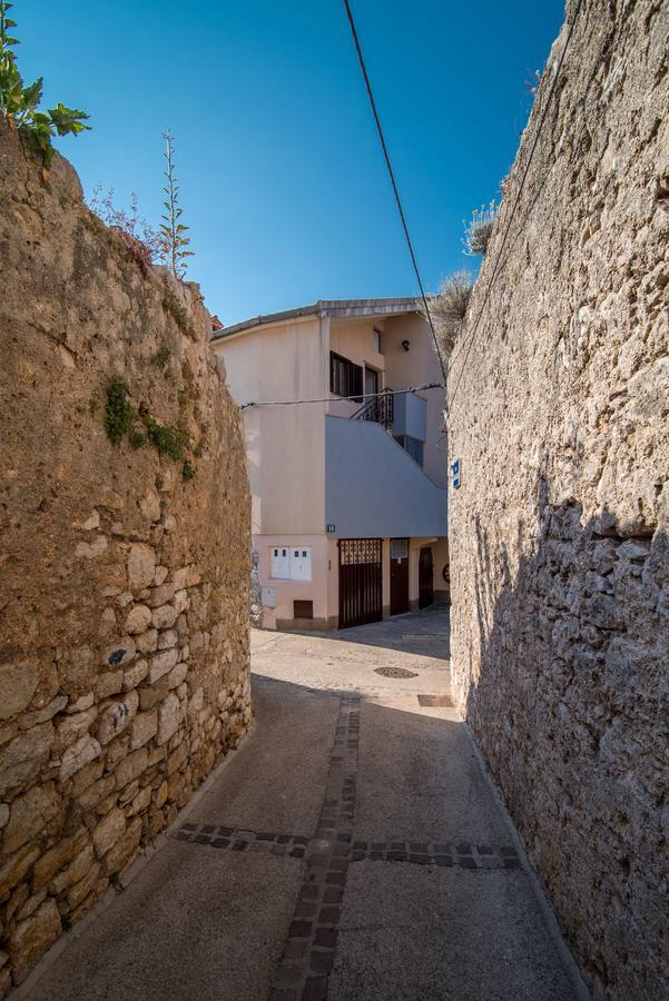 Apartment Sandra Krk Krk Town Exterior foto